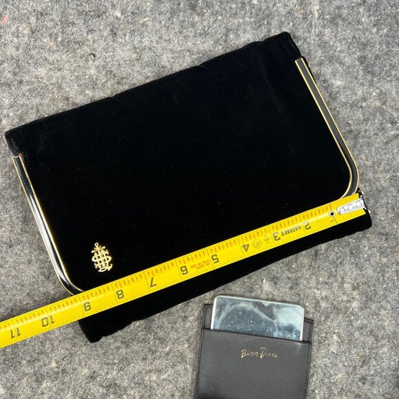 Bienen Davis VTG Black Velvet & Gold Tone Metal Trim Clutch W/ Mirror & Pouch - Picture 3 of 16